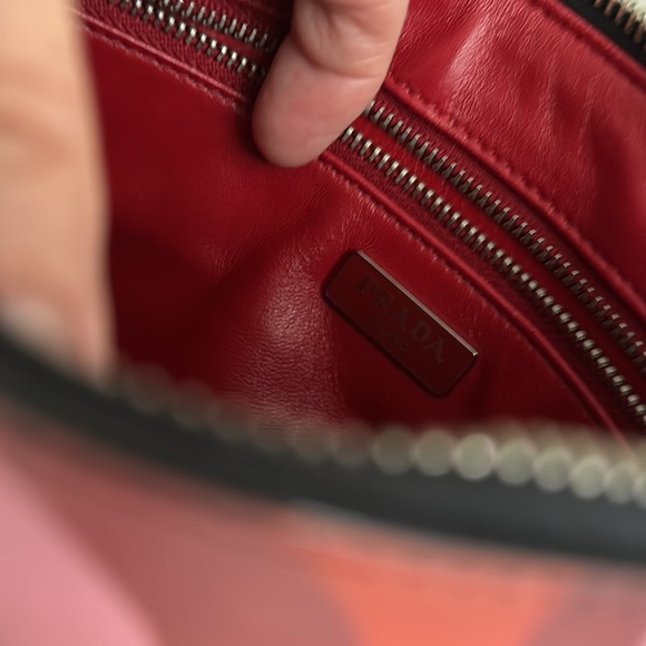 Prada shoulder bag - Picture 6 of 12